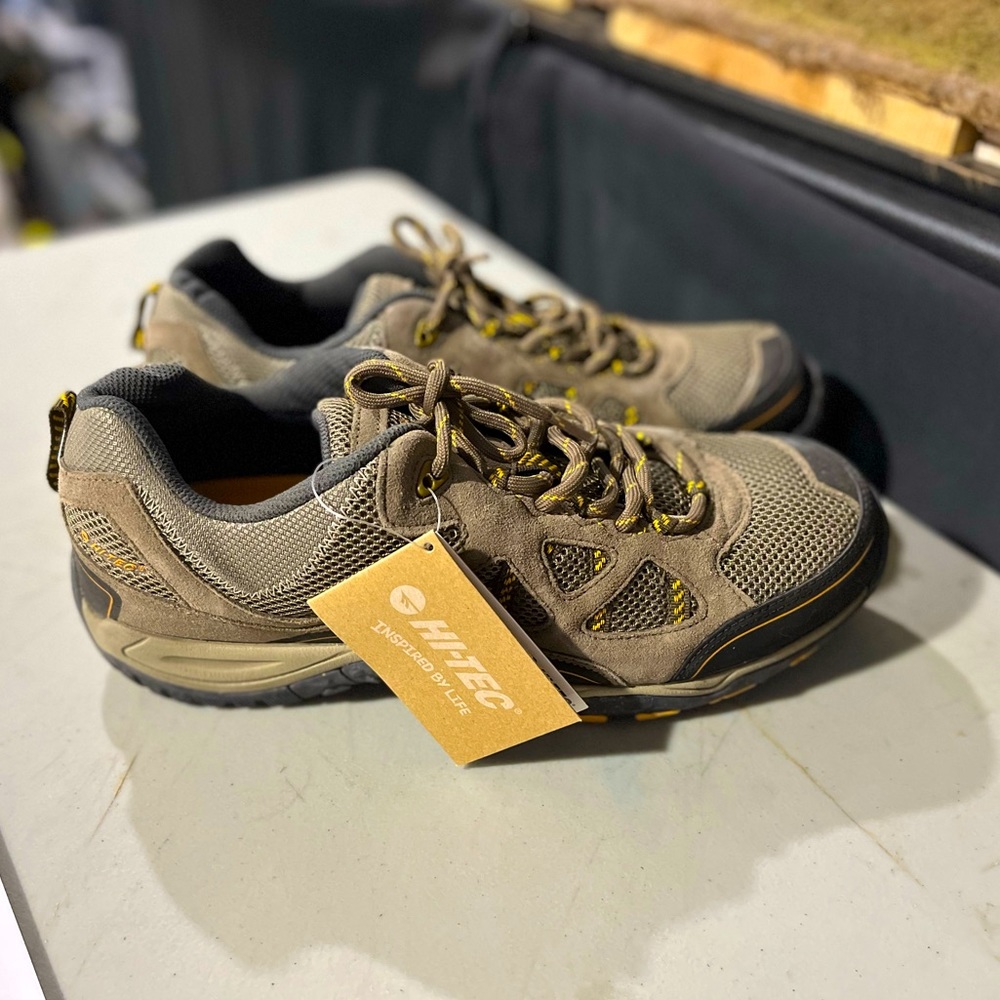 Hi-Tec Dri-Tec Mens Hiking Walking Nature Waterproof Shoes Size 13